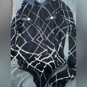 Long sleeve body suit size M